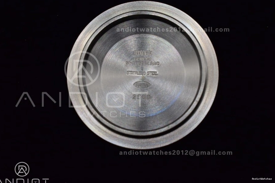 Dial Two on Bracelet SS VS YG Black SmartChoice SS Edition 1073 VSF 126603 Best Tone Sea-Dweller YG 1122